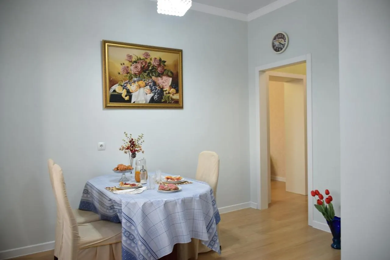 Венский Квартал Apartman
